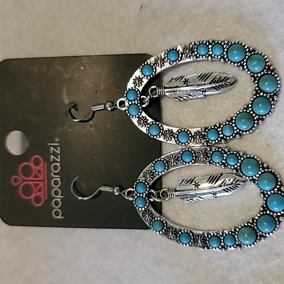 Earrings Bundle - Picture 4 of 6